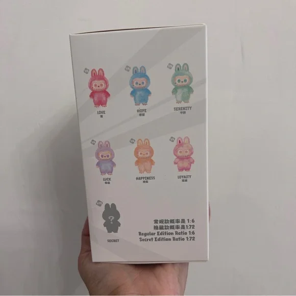 POP MART Labubu Big Into Energy Vinyl Pendant SEALED BOX BRAND NEW - Picture 5 of 7